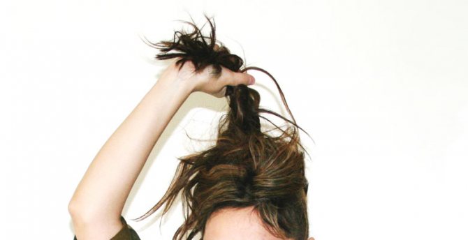 Жирная кожа головы: решаем проблему